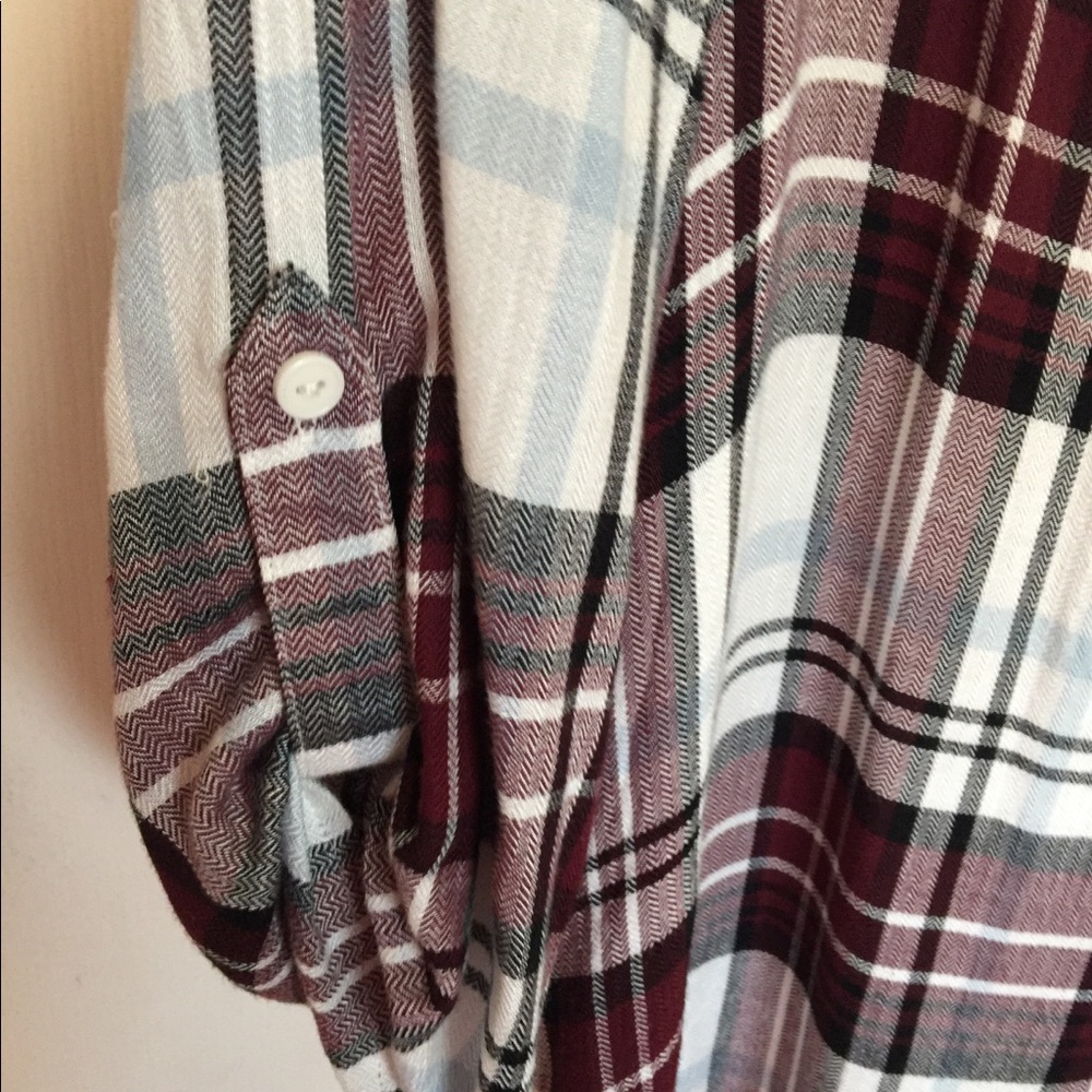 Blouse - Picture 2 of 4
